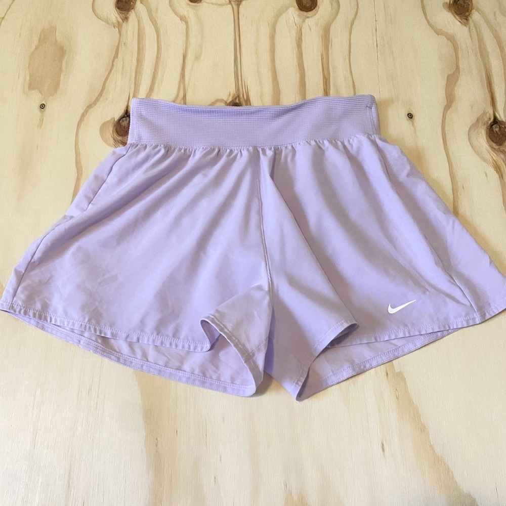Nike Women's Size XL Purple 3" High Waist Brief Lined Athletic Shorts
